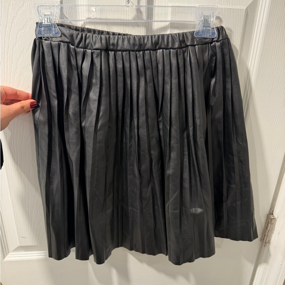 Christina Black Pleated Skater Skirt